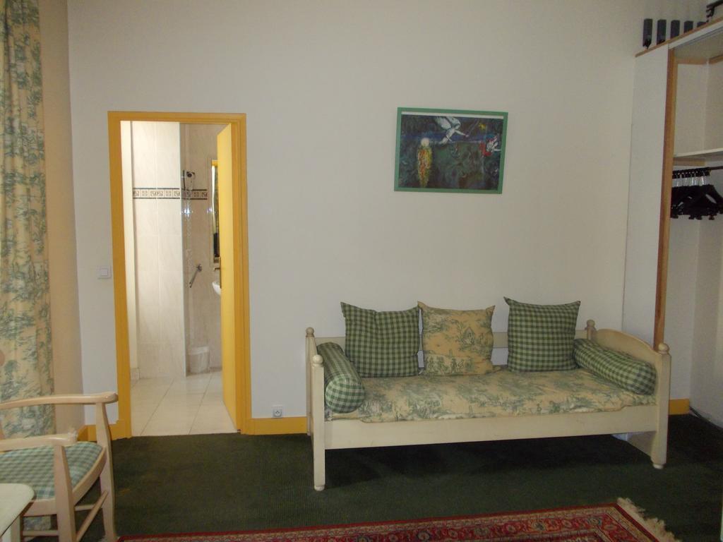 Hotel Marcellin Боле-сюр-Мер Стая снимка