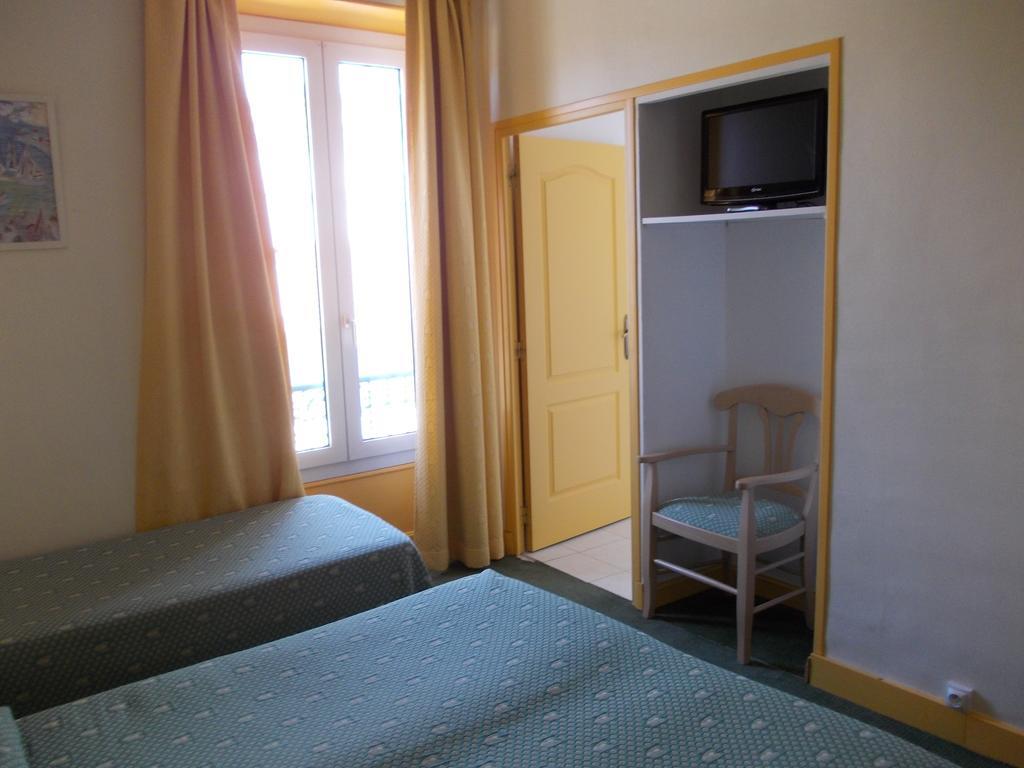 Hotel Marcellin Боле-сюр-Мер Стая снимка